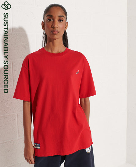 Red nike store sb shirt